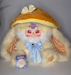 NEW Samuel Velvet-Eared Fairy Trail Blind Box 800%- Honey Flower Rabbit