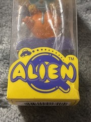 Alien Q Garfield The Cat Character New In Box Fun Base By Fame Master Ltd. 👀