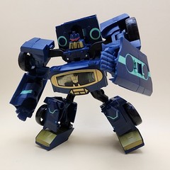 TRANSFORMERS Animated (2008) SOUNDWAVE 5″ Deluxe [COMPLETE, BUT READ]