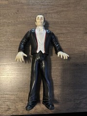 1991 UCS Universal Monster Dracula 10″ Action Figure