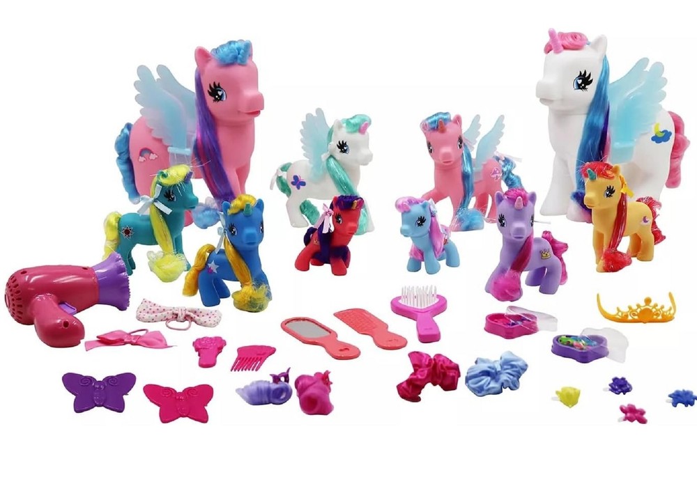 Member Mark Unicorn Family Playset with 48Pieces