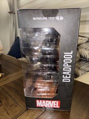 McFarlane Toys Marvel Deadpool Platinum Version 1:6TH Scale Deadpool New In Box