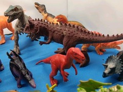 Mixed Lot 31 Piece Dinosaur Toys Plastic Resin Large & Small Pieces