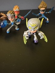 Lot of 5 Ninja Kidz Clubz Figures