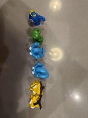 Rainbow Friends Figures Lot of 6
