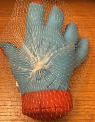 Monster Hand Stretch Toy By ToyPlanet Ages 3+ Soft & Stretchy 20″ Stretch