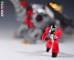 Fansproject – TFCon 2014 Exclusive – Lost Exo Realm – LER-01 Columpio & Driver
