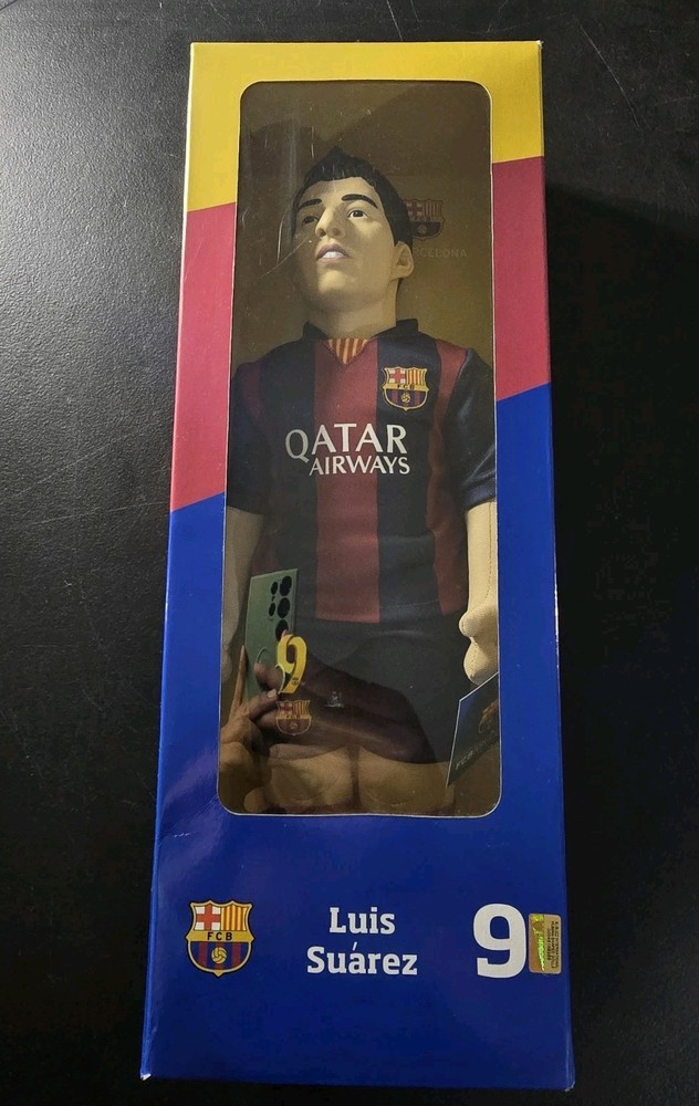 Luis Suarez FC Barcelona Soccer Realistic Action Figure Player Football Toy