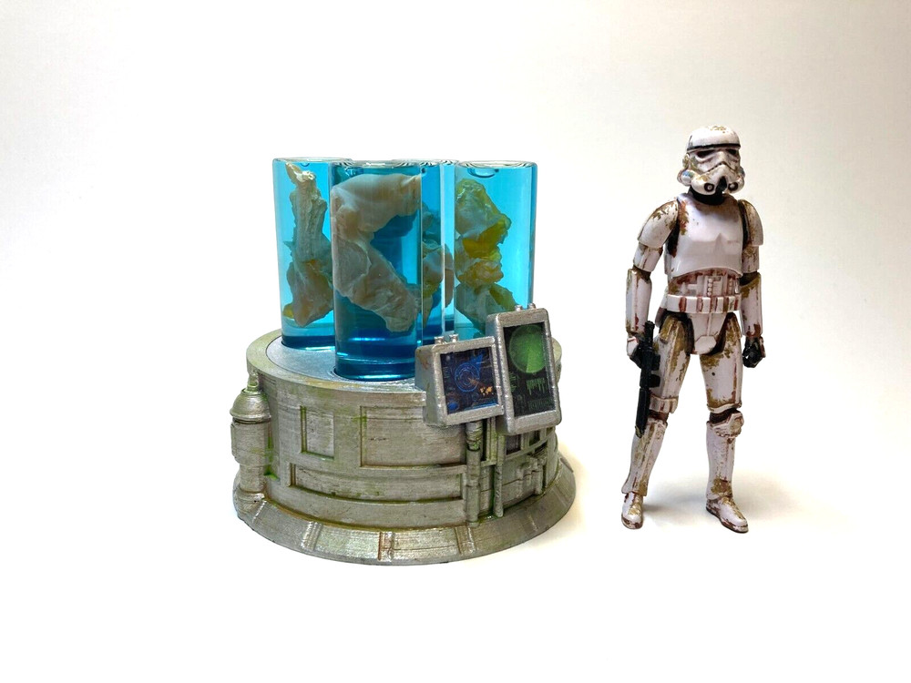 CUSTOM SCI FI SCIENCE LAB EXPERIMENT for 3.75 INCH FIGURE DIORAMA STAR WARS