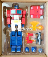MP-44 Optimus 3.0 Masterpiece Scale (Improved Backpack Version)🇺🇲NEW 4th Party