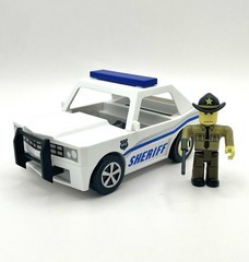 ROBL0X SHERIFF: NEIGHBORHOOD OF ROBLOXIA PATROL CAR Figure COMPLETE (NO CODE)