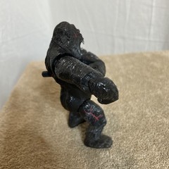 King Kong 6″ Action Figure Playmates Punching Action Twist 100-002