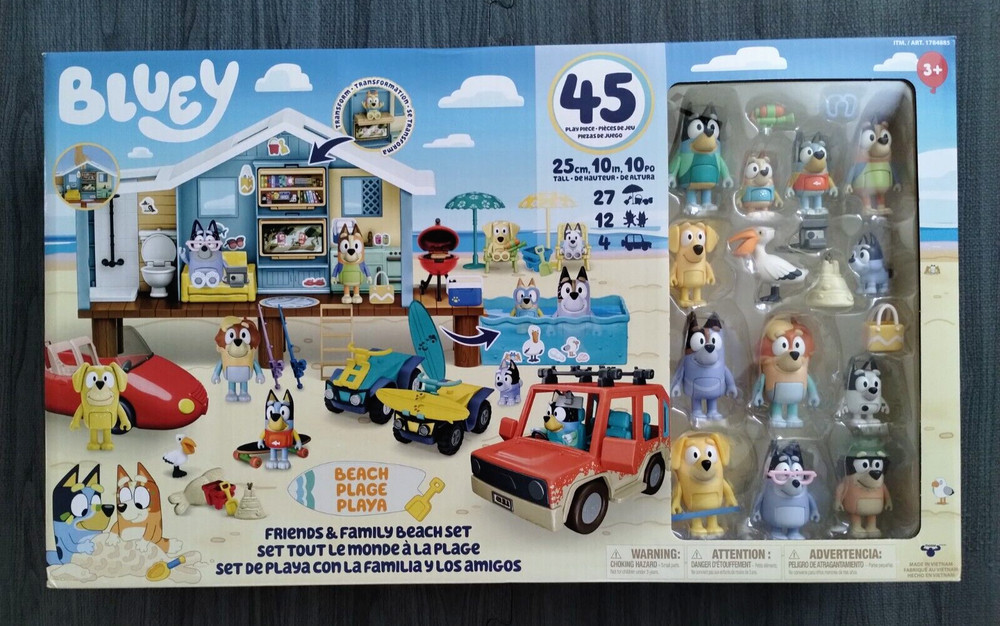 Bluey Friends & Family Beach Set 45 Piece