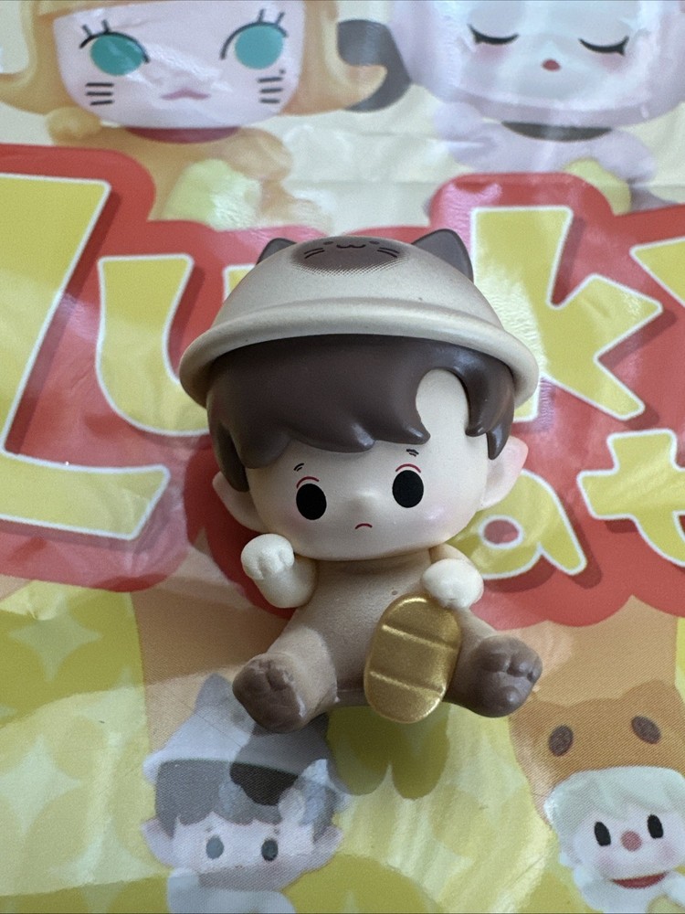 Popmart Lucky Cat Popbean Hacipupu Treasure Cat Figure
