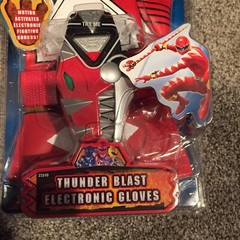 Power Rangers Dino Thunder Blast Electronic Gloves New Sealed Rare One Size