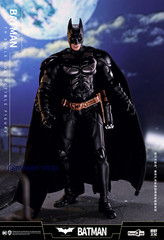 Fondjoy 1/9 Scale Dark Knight Batman Bruce Wayne 19.5cm Action Figure Doll Model