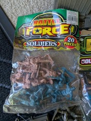 ARMY BARRACKS COMMAND BATTLE FORCE 45 Soldiers Tank Helicopter Missels JA-RU
