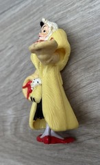 Disney Vintage 101 Dalmatians Cruella De Vil 3.25″ PVC Figurine Applause