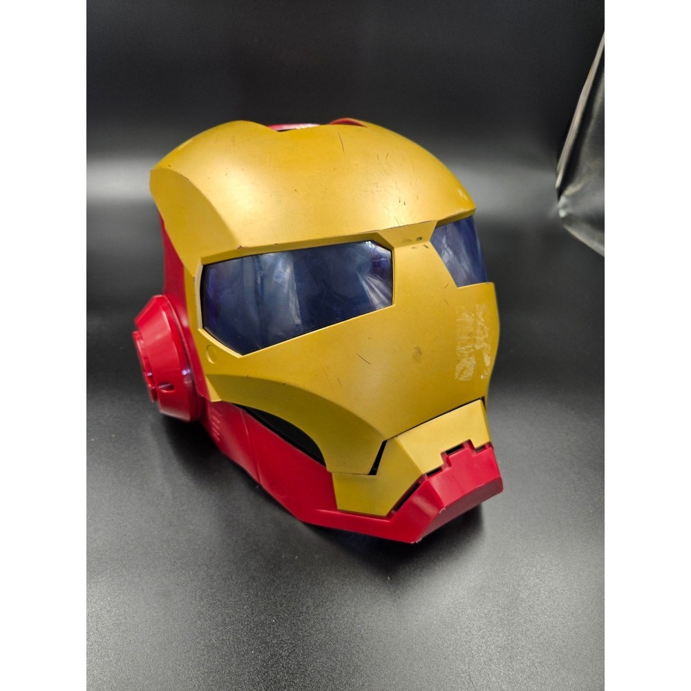 Marvel Iron Man Electronic Flip Up Mask Hasbro 2010 Red Gold Avengers Helmet