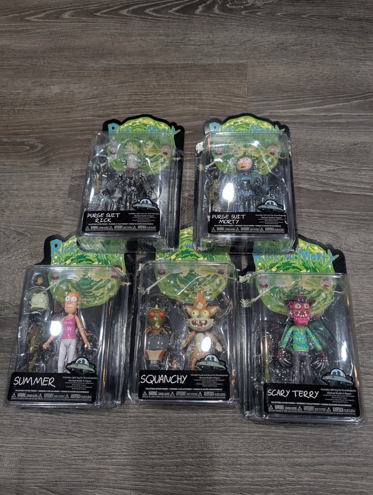 Set Of 5 Rick and Morty Purge Suit Action Figure Rare NIB