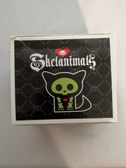 Skelanimals Series 1 KIT The Cat Figure Glow In The Dark