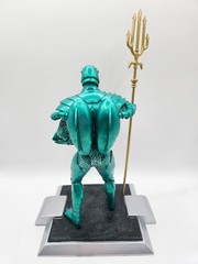 DC Direct (Alex Ross) Justice League Armored Aquaman Series 7 Adult Owned NM