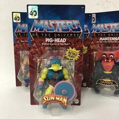 Masters Of The Universe Origins Wave 9 200X Skeletor HE-MAN Pig Head & Mantenna