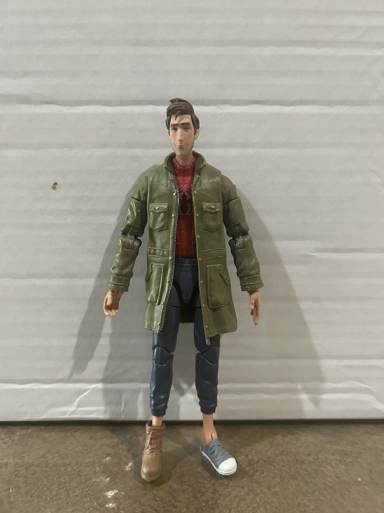 Peter. B Parker Marvel legends (no accessories) used (barely) good condition