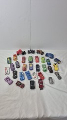 Disney Pixar Cars Lot Of DIE CAST AND PLASTIC CARS–LOT OF 32 CARS