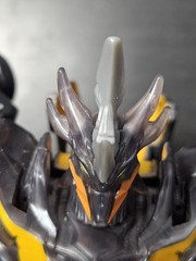 Transformers Prime Predaking Voyager Complete No Instructions