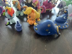 MY LITTLE PONY MLP Mixed LOT VARIOUS SIZES Friendship G4 Large Lot + Library