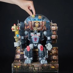 PRESALE – Transformers Generations Power the Primes Optimal Optimus (Re-Release)