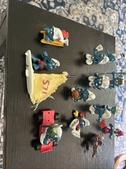 Schleich Smurf Pre Owned Lot 16 Pieces 13 Figurines 1979-1980s