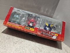 Loyal Subjects Action Vinyls Signed Transformers Smokescreen Mirage Sideswipe