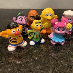 Sesame Street Workshop Lot Of 11 Figures 3” Tall Hasbro 2013-2021 EUC