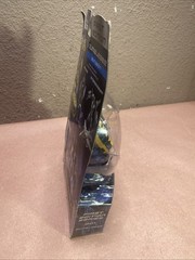 Transformers Prime First Edition Deluxe Class Autobot Bumblebee New