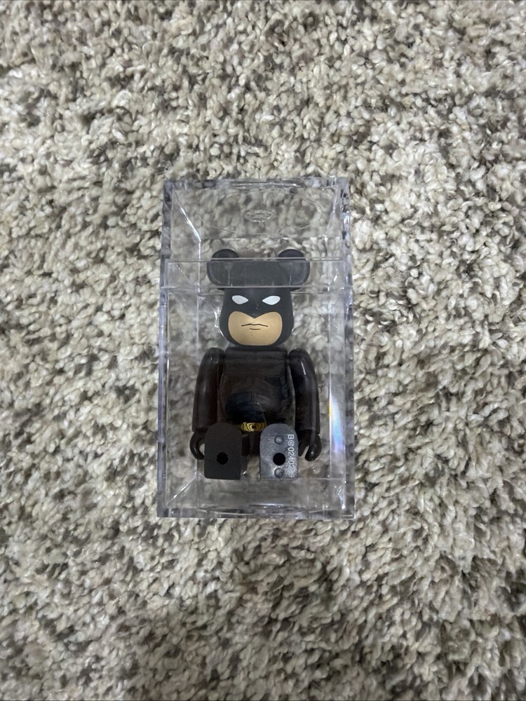 Batman Figure Bearbrick 100% With Case