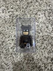 Batman Figure Bearbrick 100% With Case
