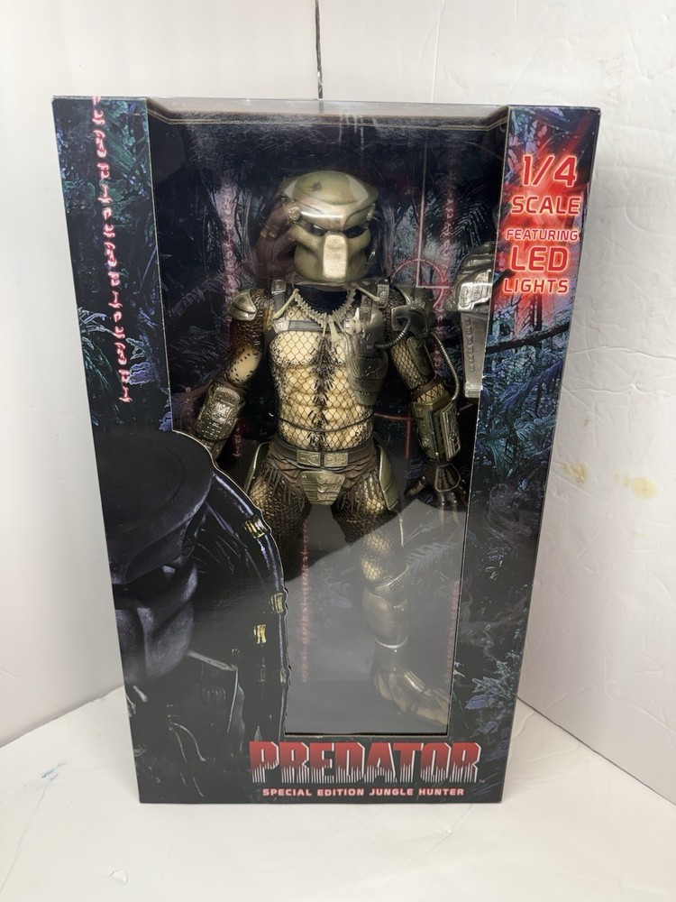 NECA Predator Jungle Hunter 19 inch Action Figure – 51527- New In The Box