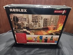 Roblox Meme Pack 26 Pieces, Original Box