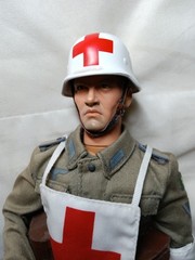 DRAGON EUGEN German Army Medic WW2 PANZER DIV Medical Co WWII 12″ FREE Shipping