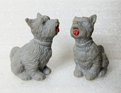 2 vtg 1974 MEGO Wizard Of Oz TOTO dog for 8″ Dorothy Doll 1:9 scale figure