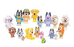 Bluey’s Neighborhood Ultimate Friends & Family Pack 15 Mini Figures Bluey Bingo