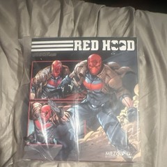 Mezco Toyz One:12 Collective Red Hood DC 1:12 Scale Action Figure