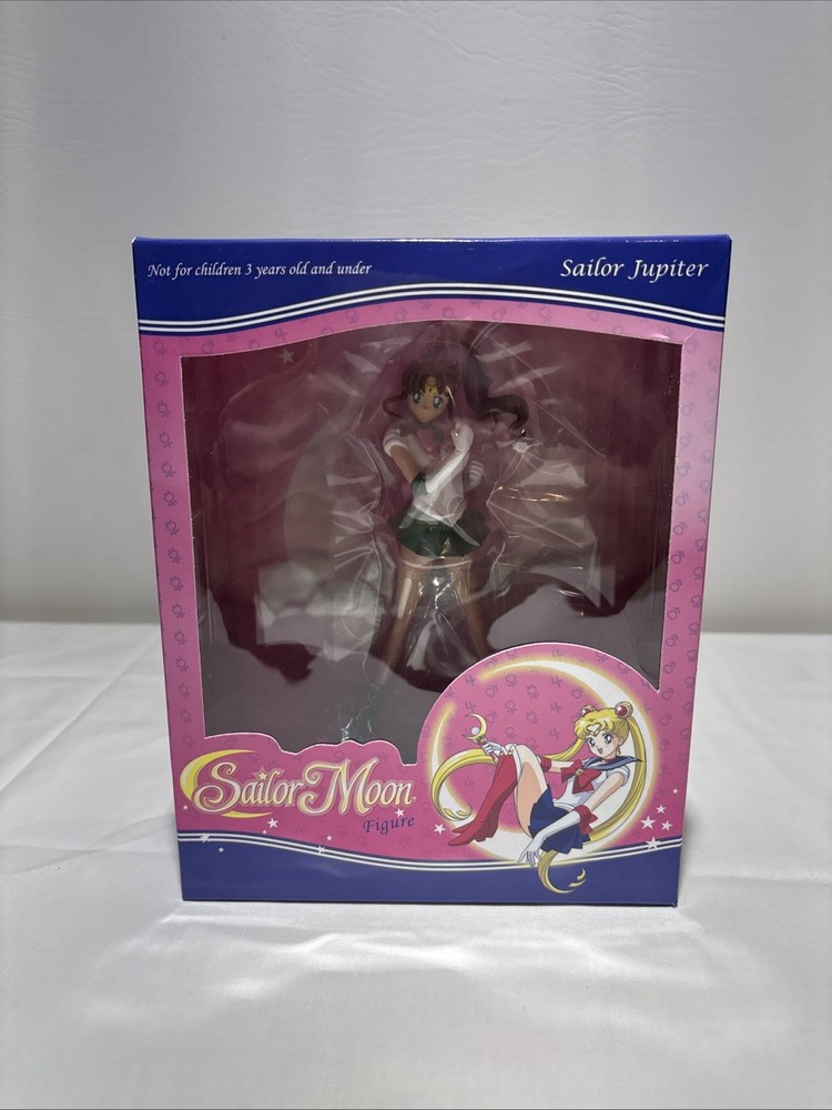 Great Eastern Entertainment Sailor Moon Sailor Jupiter Figure Brand New