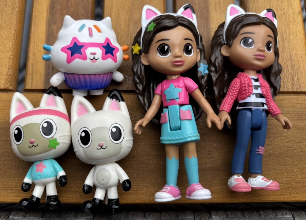 Gabbys Dollhouse Toy Figures Lot 0f 5