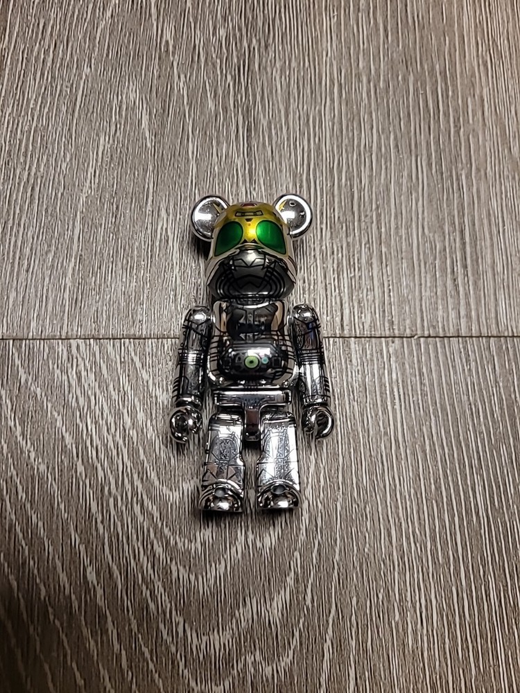Medicom Bearbrick 100% Series 42 20th Ann Shadow Moon *NO CARD -CN P8