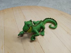 Vintage Rainforest Cafe Iggy Iguana Action Figure 2000 Poseable Green 3” Tall
