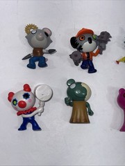 Roblox PIGGY Series 2 Mini Figure Lot of 9 PhatMojo Clowny Rash Officer Doggy