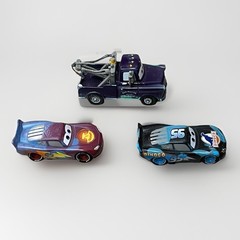 Pixar Cars Color Changing Vehicle Tow Mater Lightning McQueen Plastic Car Lot 3x